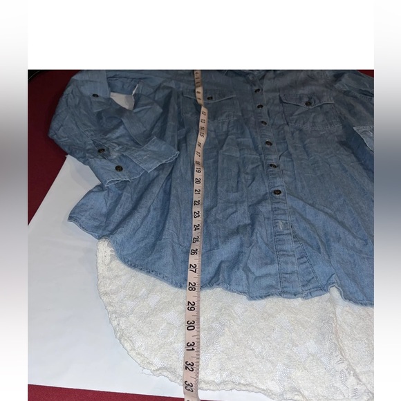 XL hint of mint BLUE Jean shirt white LACE BACK Chambray Oversized button up XL - Picture 4 of 12